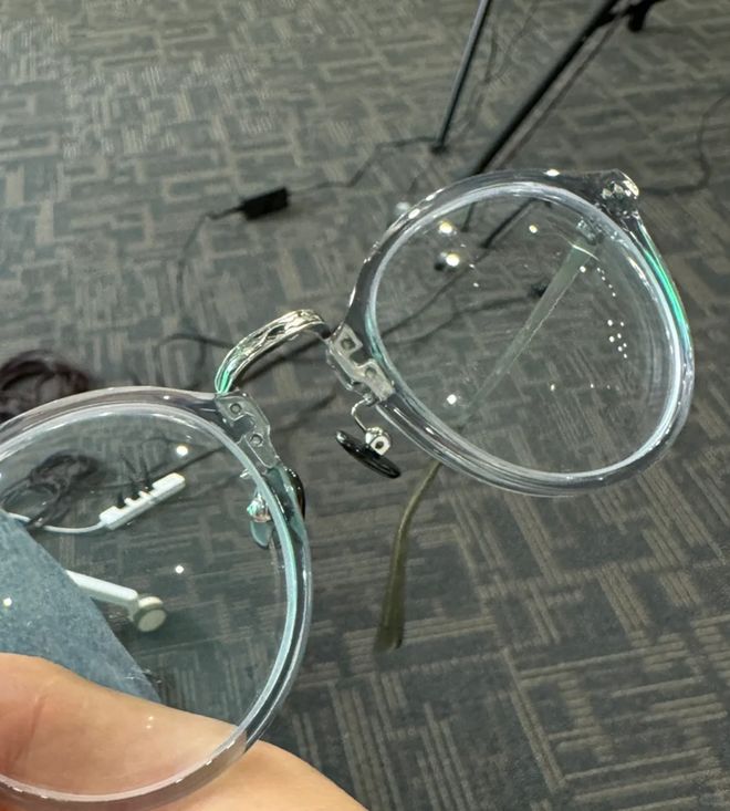 镜护理液”还有妙用!真是让人大开眼界pg电子中国网站没想到过期的“隐形眼(图6) 镜护理液”还有妙用!真是让人大开眼界pg电子中国网站没想到过期的“隐形眼(图6)