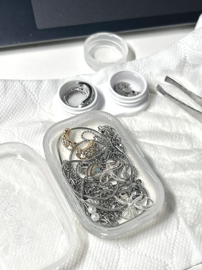 镜护理液”还有妙用!真是让人大开眼界pg电子中国网站没想到过期的“隐形眼(图7) 镜护理液”还有妙用!真是让人大开眼界pg电子中国网站没想到过期的“隐形眼(图7)