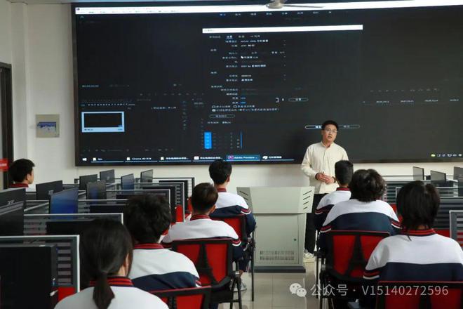 生必看！四大宝藏专业毕业即逆袭pg电子免费模拟器初中毕业女(图4)