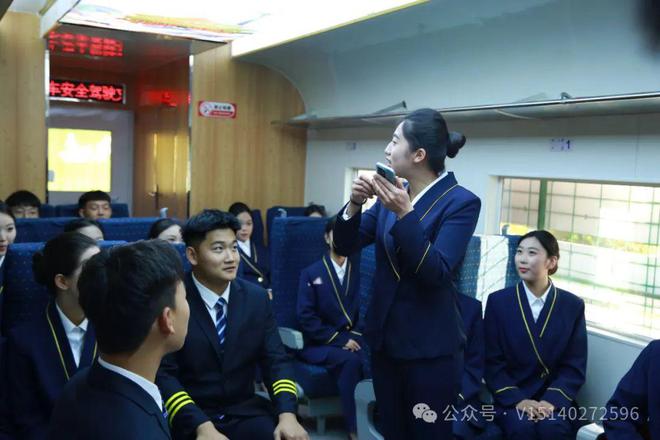 生必看！四大宝藏专业毕业即逆袭pg电子免费模拟器初中毕业女(图9)